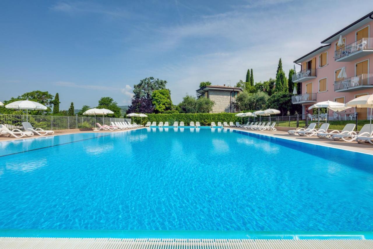 Appartamenti San Carlo Костермано Экстерьер фото
